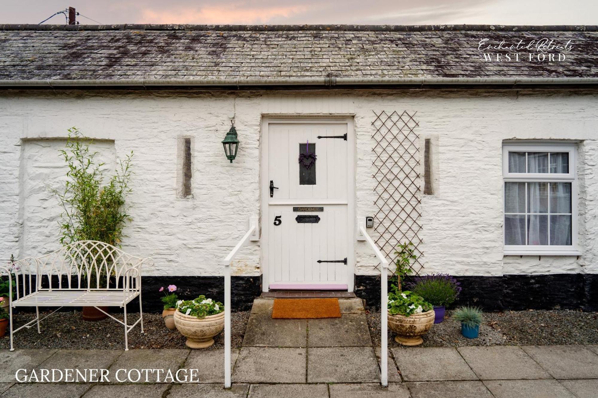 Enchanted Retreats At West Ford Devon South Molton Habitación foto